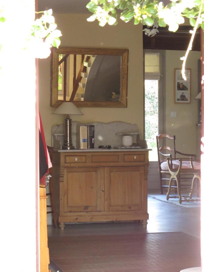 Casa-Tena-Sorède Rum bild